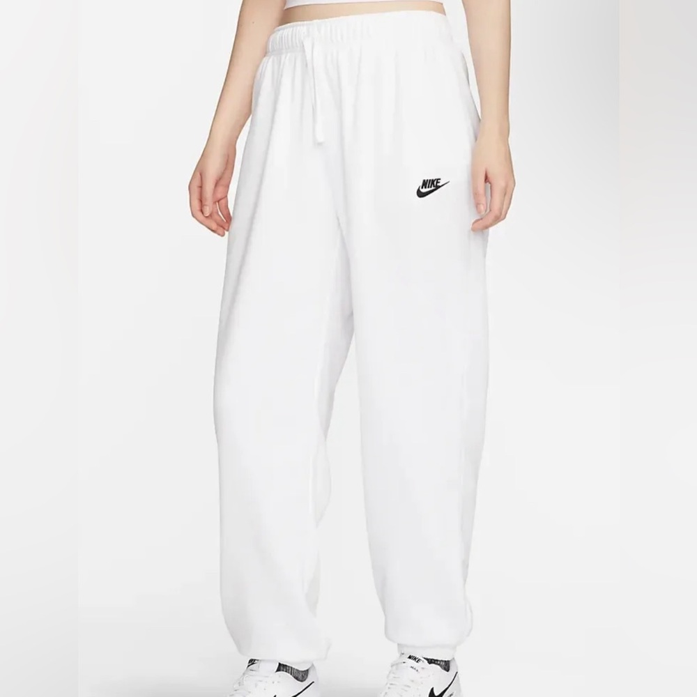 white nike fleece sweatpants size xs